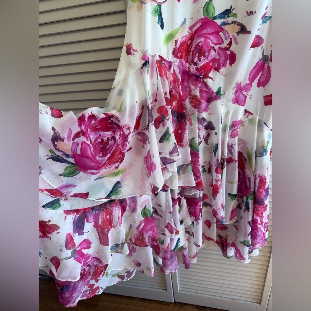 Theia Size 10 Floral Sleeveless Hi/Lo Dress. PTP 17” length front 42”, Back 46”. - Picture 2 of 7